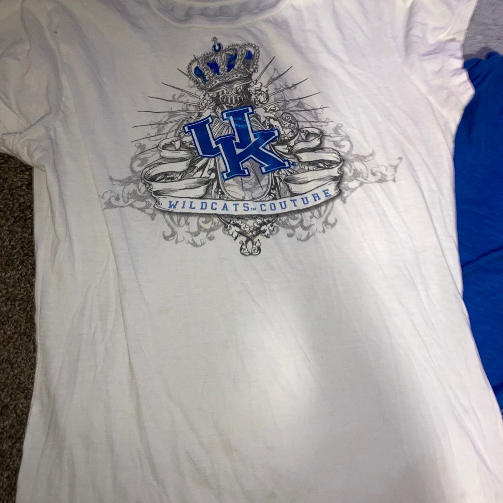 Ladies shirts - Picture 7 of 8